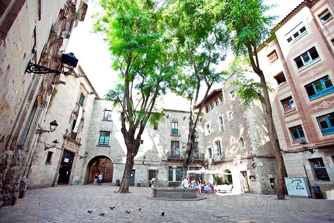 Barcelona Old Town and Gothic Quarter Walking Tour - Common Questions