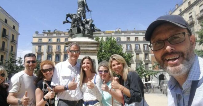 Barcelona: Old Town and Gothic Quarter Walking Tour - Detailed Itinerary