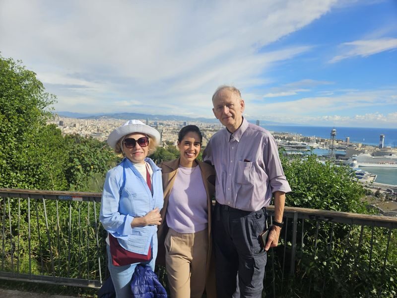 Barcelona old town and Montjuic Castle tour with cable car ride - From the Ramblas to the Boqueria