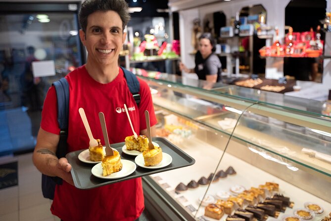 Barcelona: Old Town Evening Food Tour With 8 Tapas & 4 Drinks - Tour Overview