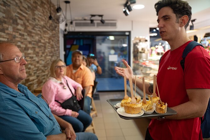 Barcelona: Old Town Evening Food Tour With 8 Tapas & 4 Drinks - Itinerary Highlights