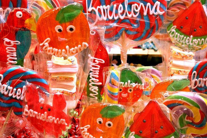 Barcelona Old Town Walking Tour With Official Guide - Meeting Point Details