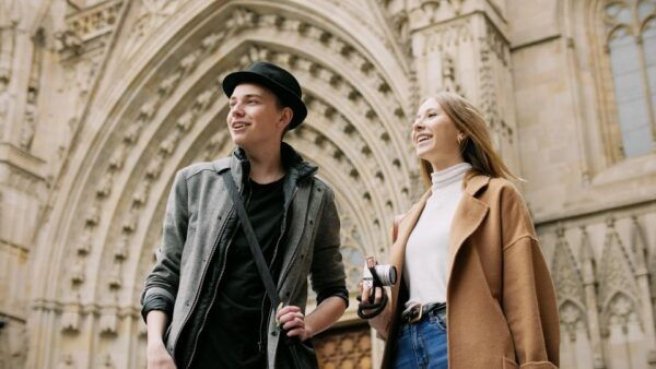 Barcelona: Old Town Walking Tour With Optional Casa Batlló - Directions to Meeting Point