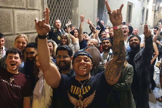 Barcelona: Original Pub Crawl - Drink Specials and Free Shots