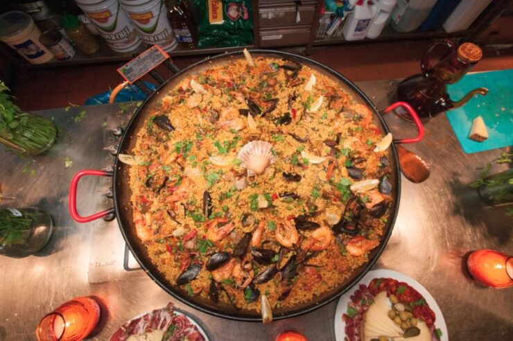 Barcelona: Paella Cooking Experience & Boqueria Market Tour - Tour Experience Highlights