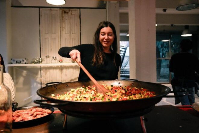Barcelona: Paella Cooking Experience & Wine - Highlights of the Experience