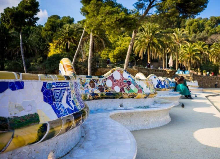 Barcelona: Park Güell Guided Tour - Itinerary and Meeting Point