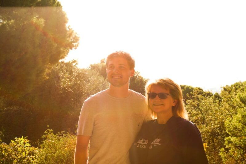 Barcelona: Park Güell & La Sagrada Familia Tickets and Tour - Tour Highlights and Features