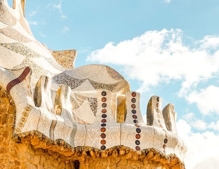 Barcelona: Park Güell & La Sagrada Familia Tickets and Tour - Booking and Cancellation Policies