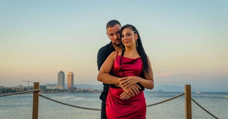 Barcelona Photo Experience: Famous Landmarks or the Beach! - Activity Highlights