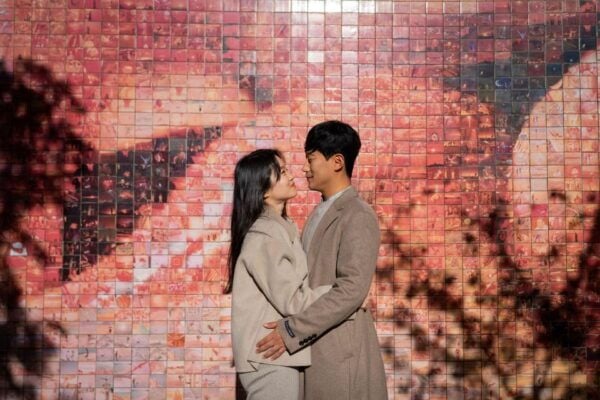 Barcelona Photo Experience: Famous Landmarks or the Beach! - Frequently Asked Questions