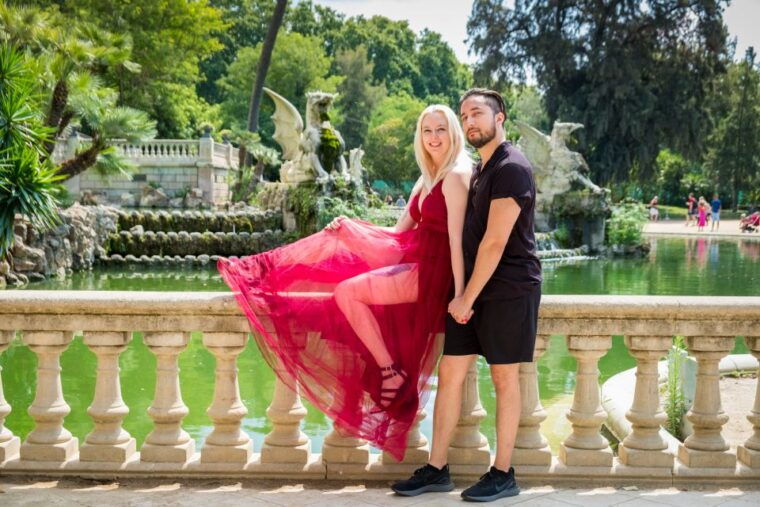 Barcelona: Photoshoot in Scenic Locations - Iconic Filming Locations