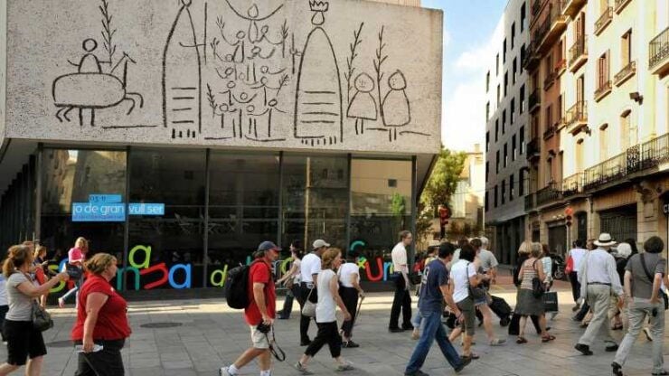 Barcelona: Picasso Museum Walking Tour With Entry Tickets - Good To Know