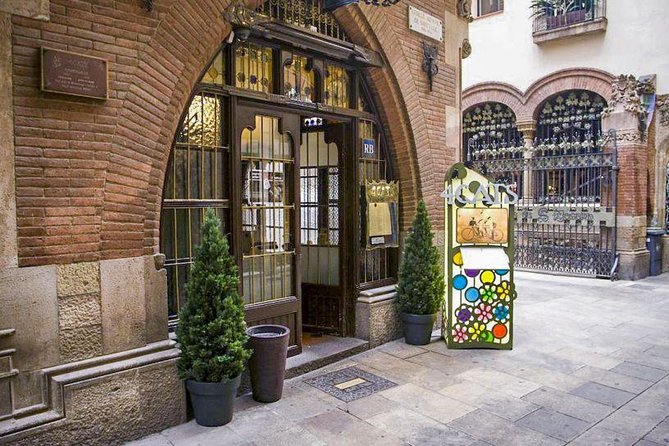Barcelona Picasso Private Experience With Expert Local Guide - Common Questions