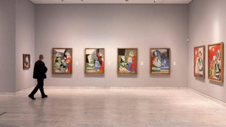 Barcelona: Picasso Walking Tour With Picasso Museum Tickets - Artistic Periods and Collections