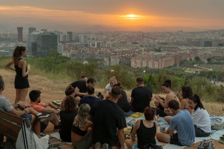 Barcelona PICNIC. Exclusive and Personalized Experience. - Getting to the Picnic Site