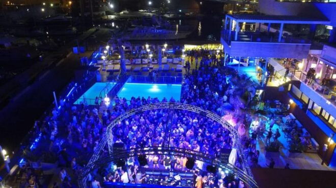 Barcelona: Pool Party With DJ - Experience Highlights