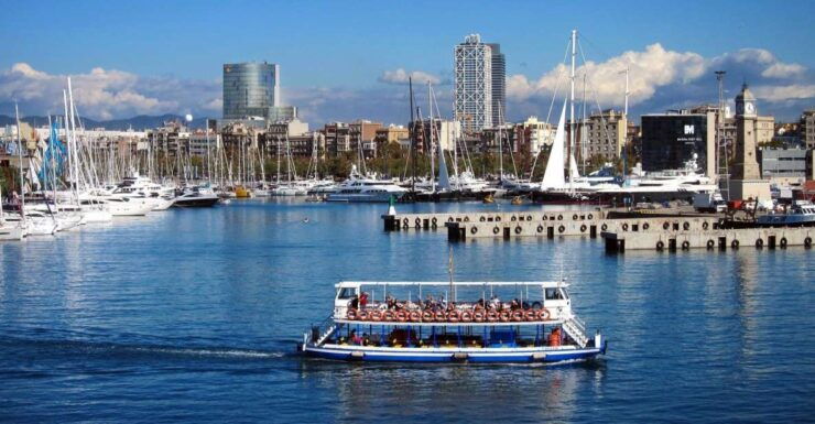 Barcelona Port Traditional Boat Tour - Activity Details