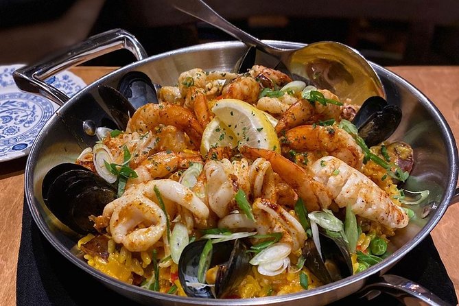 Barcelona Premium Tour : Private Food Tour Including 6 Tastings With Drinks - Meeting Point and Pickup Information