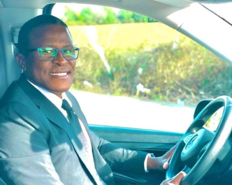 Barcelona: Private Car Tour With Professional Driver/Guide - Booking Flexibility and Details