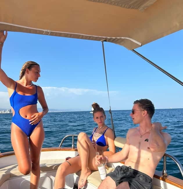 Barcelona: Private Classic Yacht Tour with Drinks - What’s Included & How It Adds Value