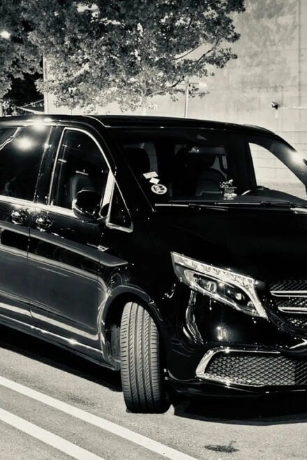 Barcelona: Private El Prat Airport Transfer Service - Important Policies