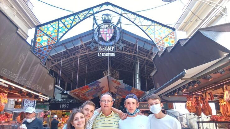 Barcelona: Private Family-Friendly City Tour - Booking Details