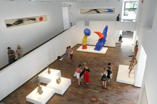 Barcelona Private Family Tour : Montjuïc, Fundació Miró & Parks (All Included) - Common Questions