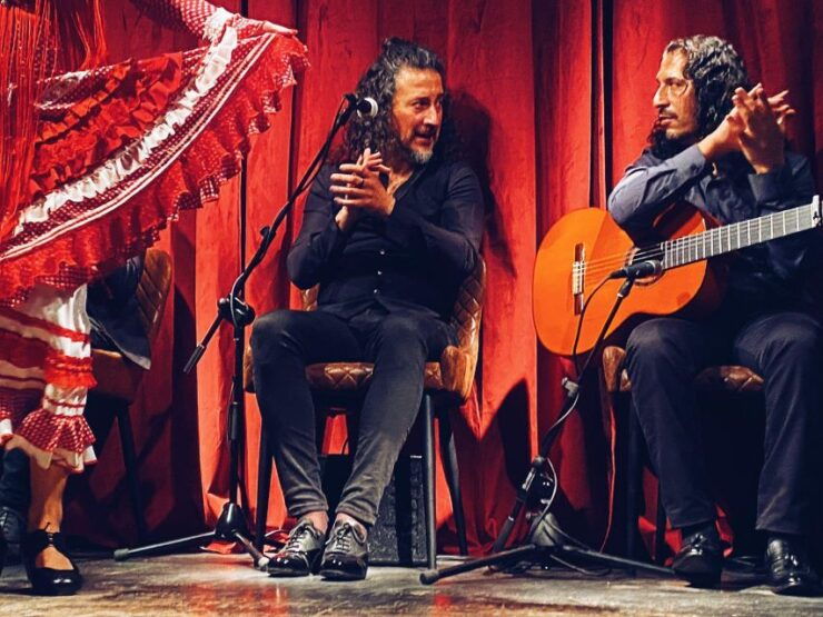 Barcelona: Private Gothic Quarter Tour With Flamenco Show - Good To Know