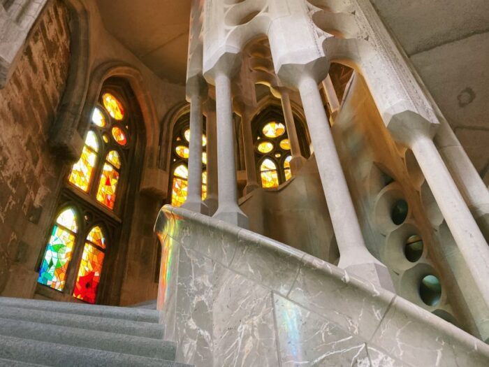 Barcelona: Private Guided Tour of Sagrada Familia - Exploring Sagrada Familias Unique Architecture