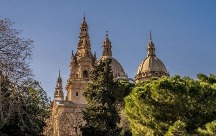 Barcelona Private Guided Walking Tour - Experience Highlights