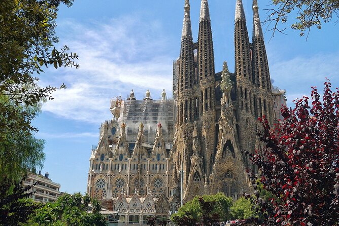 Barcelona Private Half-Day Tour With La Boqueria Market - Reviews From Travelers