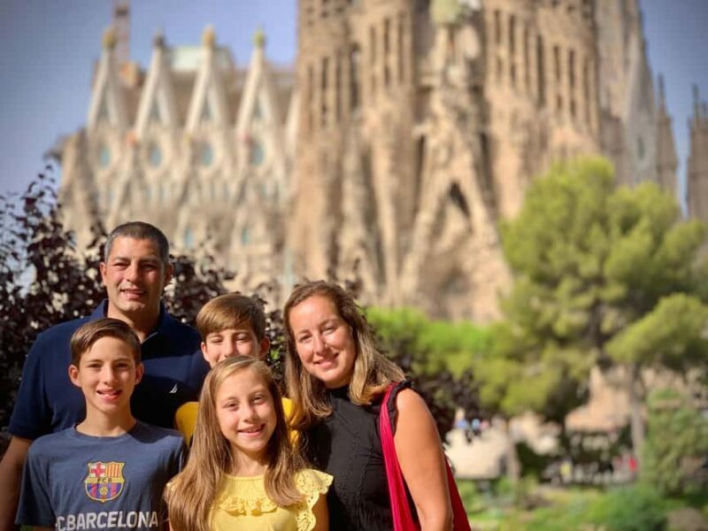 Barcelona: Private Phone Photography Class - Park & Old Town - Authentic Insights from Reviewers