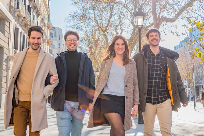 Barcelona: Private Photoshoot Outside Casa Batlló & Casa Milà - Meeting and Pickup Instructions