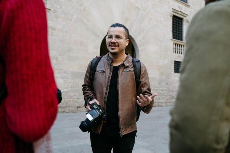 Barcelona: Private Photoshoot With a Professional - Inclusions and Extras