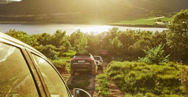 Barcelona: Private Porsche Cayenne Adventure + Transfer - Inclusions