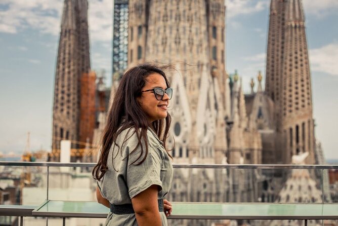Barcelona: Private Rooftop Photoshoot With Sagrada Familia - Package Inclusions