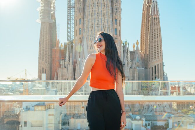 Barcelona: Private Rooftop Photoshoot With Sagrada Familia - Professionally Edited Pictures