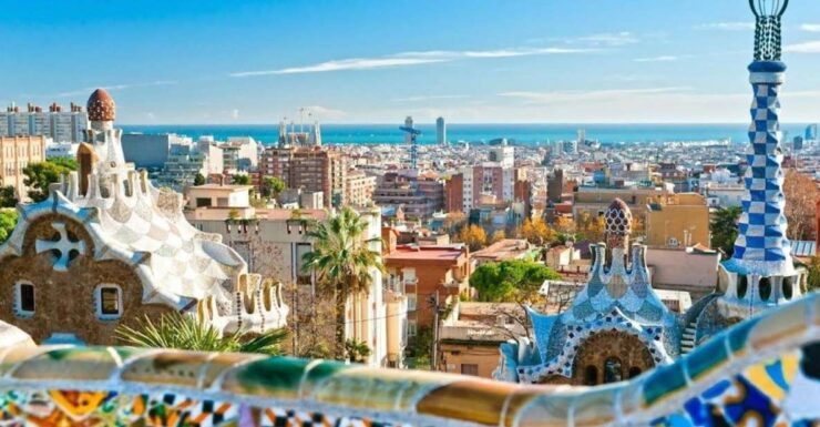 Barcelona: Private Sagrada Familia and Park Guell Tour - Tour Experience Highlights