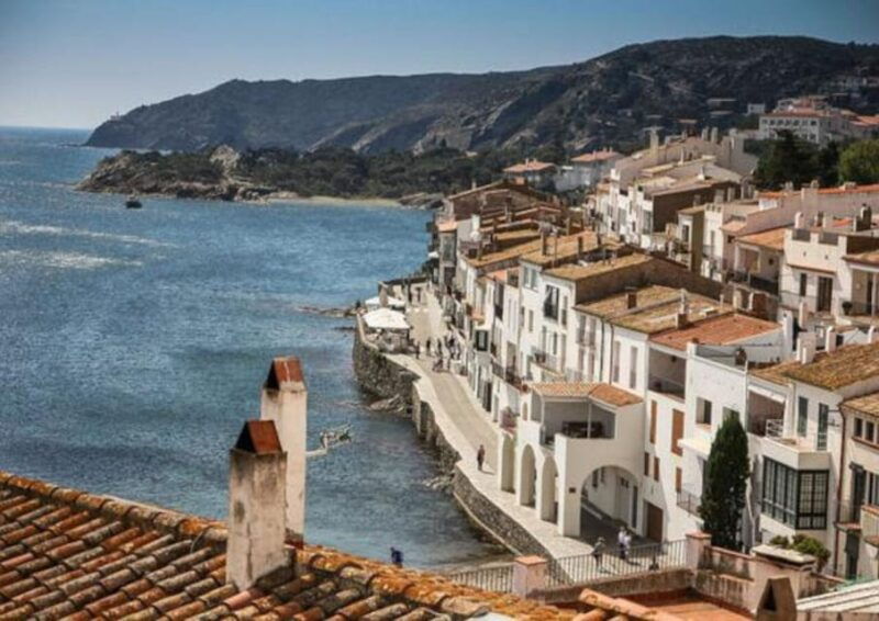 Barcelona: Private Tour Dalí, Cadaqués & Wines - Key Points