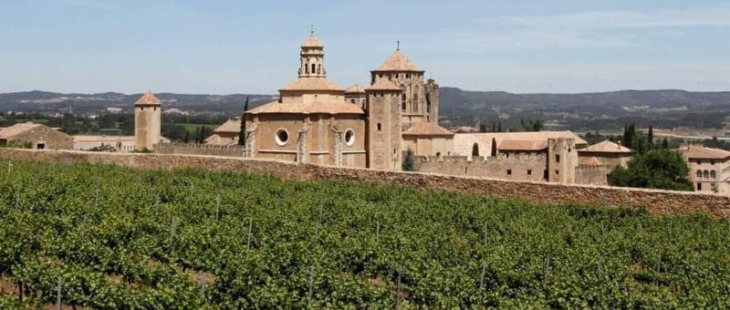 Barcelona: Private Tour Montserrat and Poblet Monasteries - Highlights of Montserrat