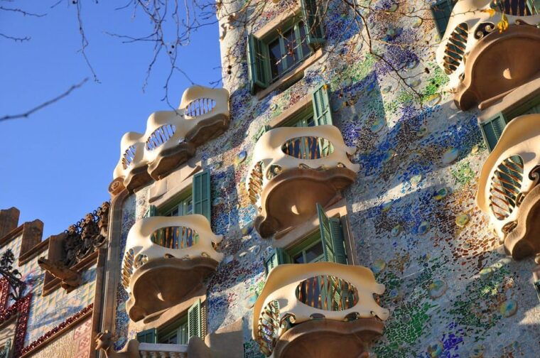 Barcelona: Private Tour of Casa Batllo With Reserved Access - Visual Experience