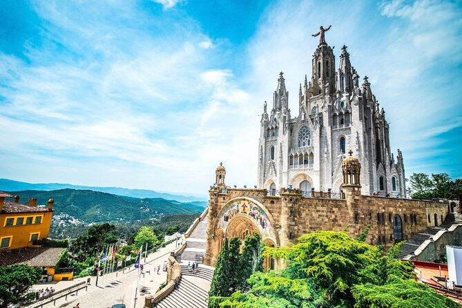 Barcelona Private Tour to Tibidabo Mountain - Optional Temple Visit and Amusement Park