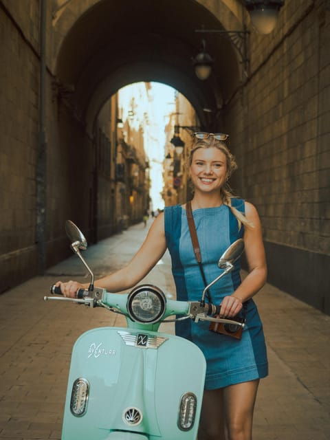Barcelona: PRIVATE Vespa Tour With Tapas and Wine Tasting - Culinary Experience