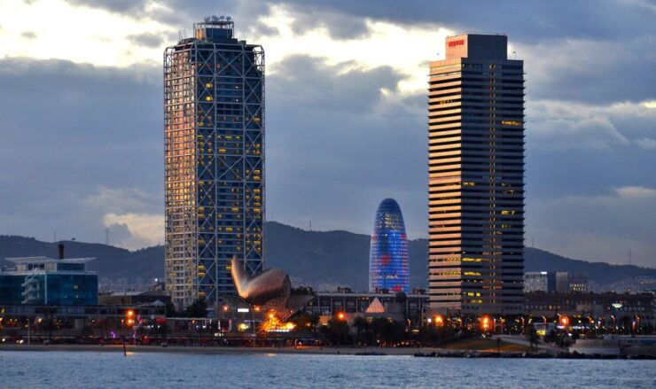 Barcelona: Private Yacht Cruise With Guide - Reservation