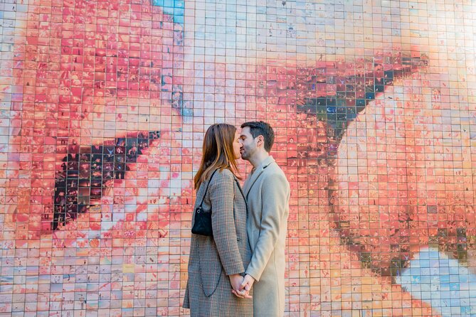 Barcelona: Professional Photoshoot at Gothic Quarter - Directions