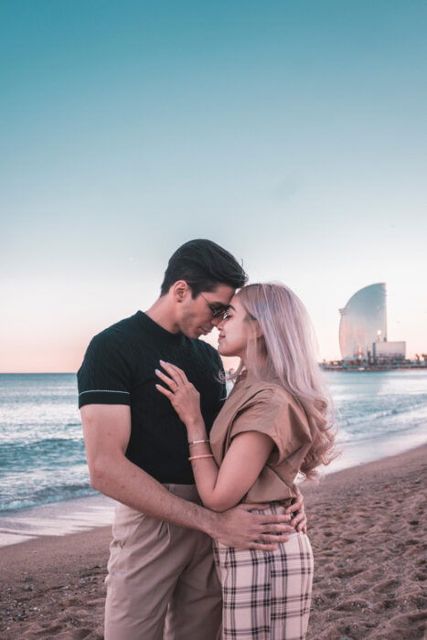 Barcelona: Professional Private Photoshoot - Capturing Memorable Moments