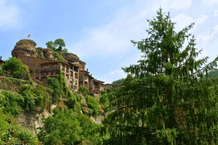 Barcelona: Pyrenees Villages and Trails Full-Day Tour - Cancellation Policy