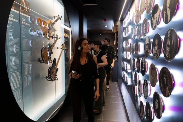 Barcelona: Rock Museum- Guitar Legends Hall - Customer Reviews and Ratings