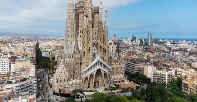 Barcelona: Sagrada Família and Park Güell Combo Guided Tour - Customer Reviews